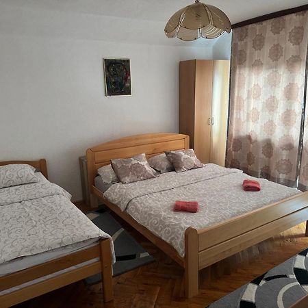 Apartments Aida Bihać Екстериор снимка