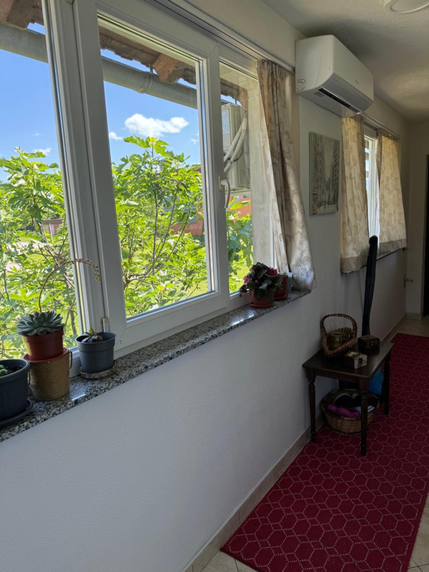 Apartments Aida Bihać Екстериор снимка