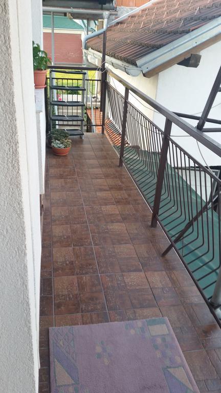 Apartments Aida Bihać Екстериор снимка